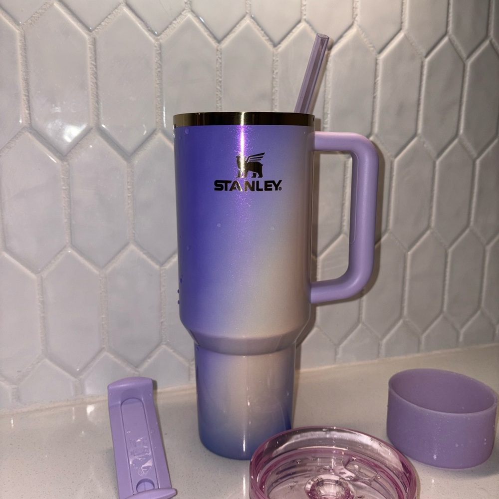 Stanley x Wicked Glinda 40oz Tumbler